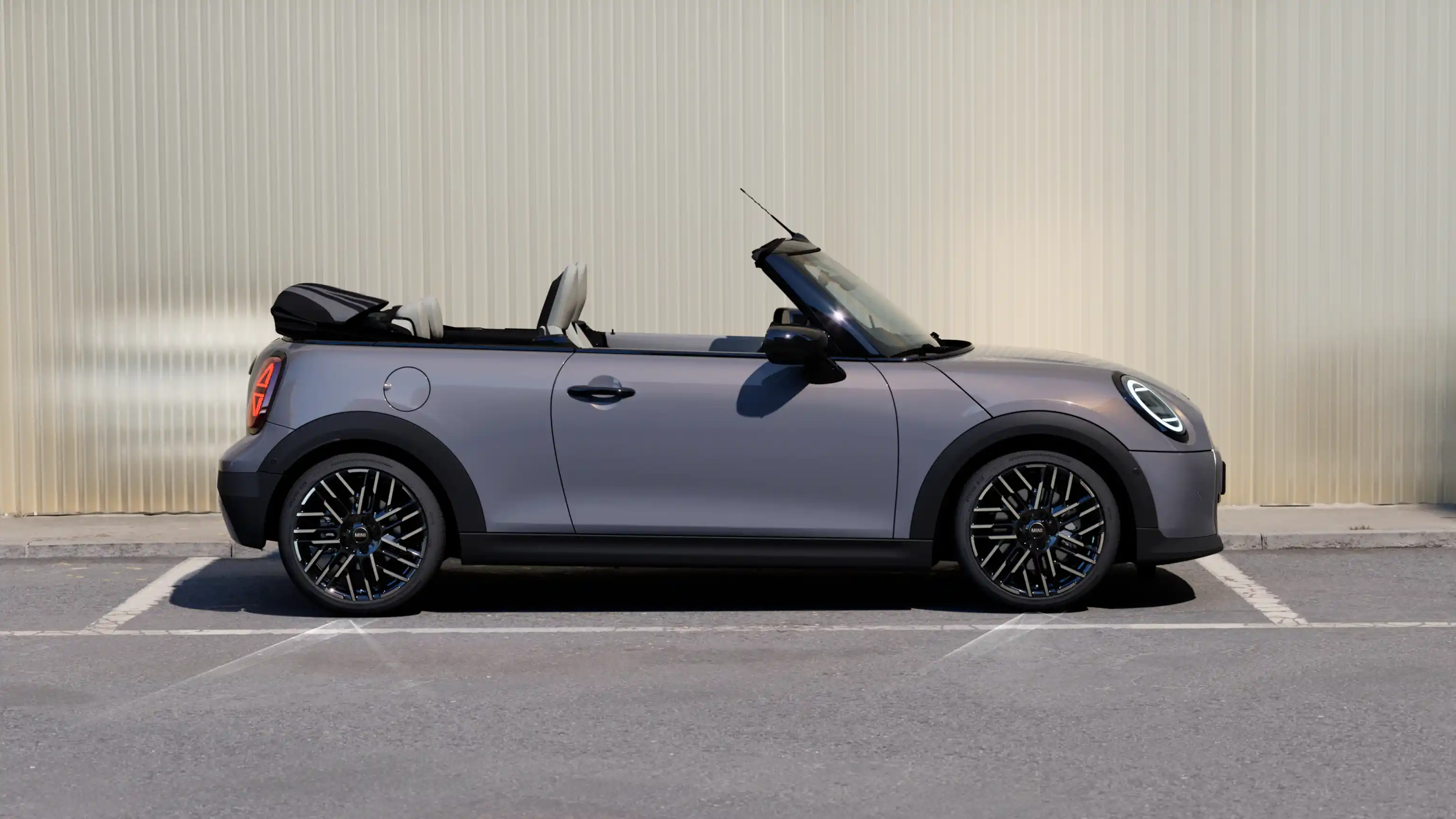 MINI Cooper Cabrio - detalles exteriores - vista lateral